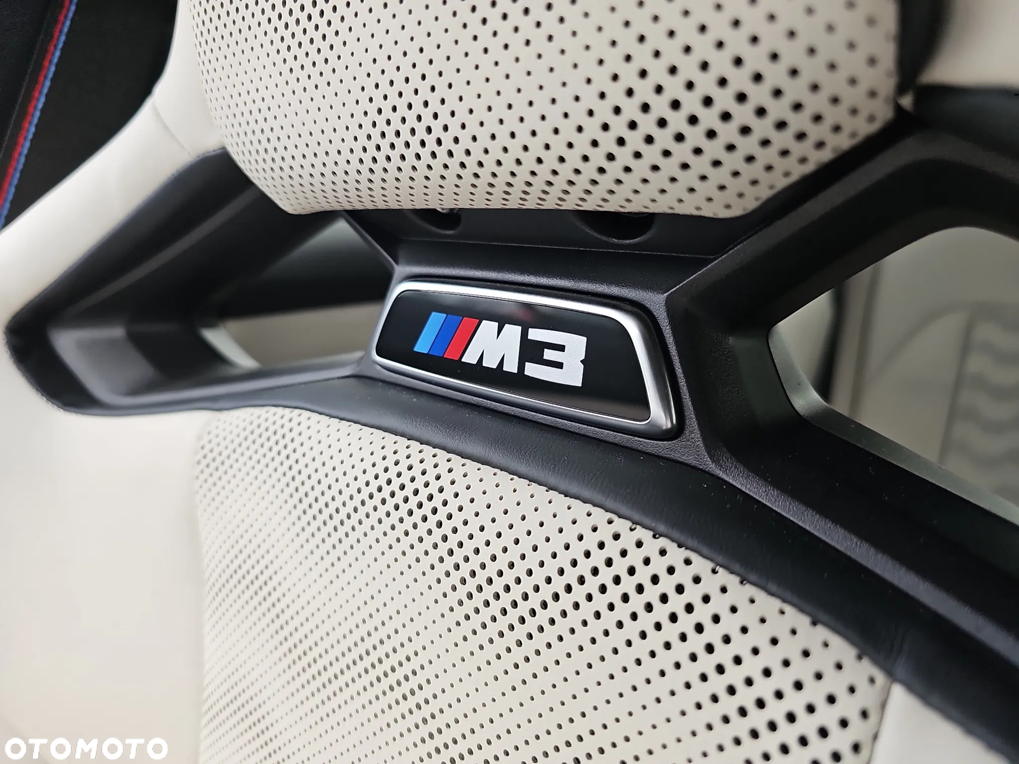 BMW M3 Competition xDrive sport - 38