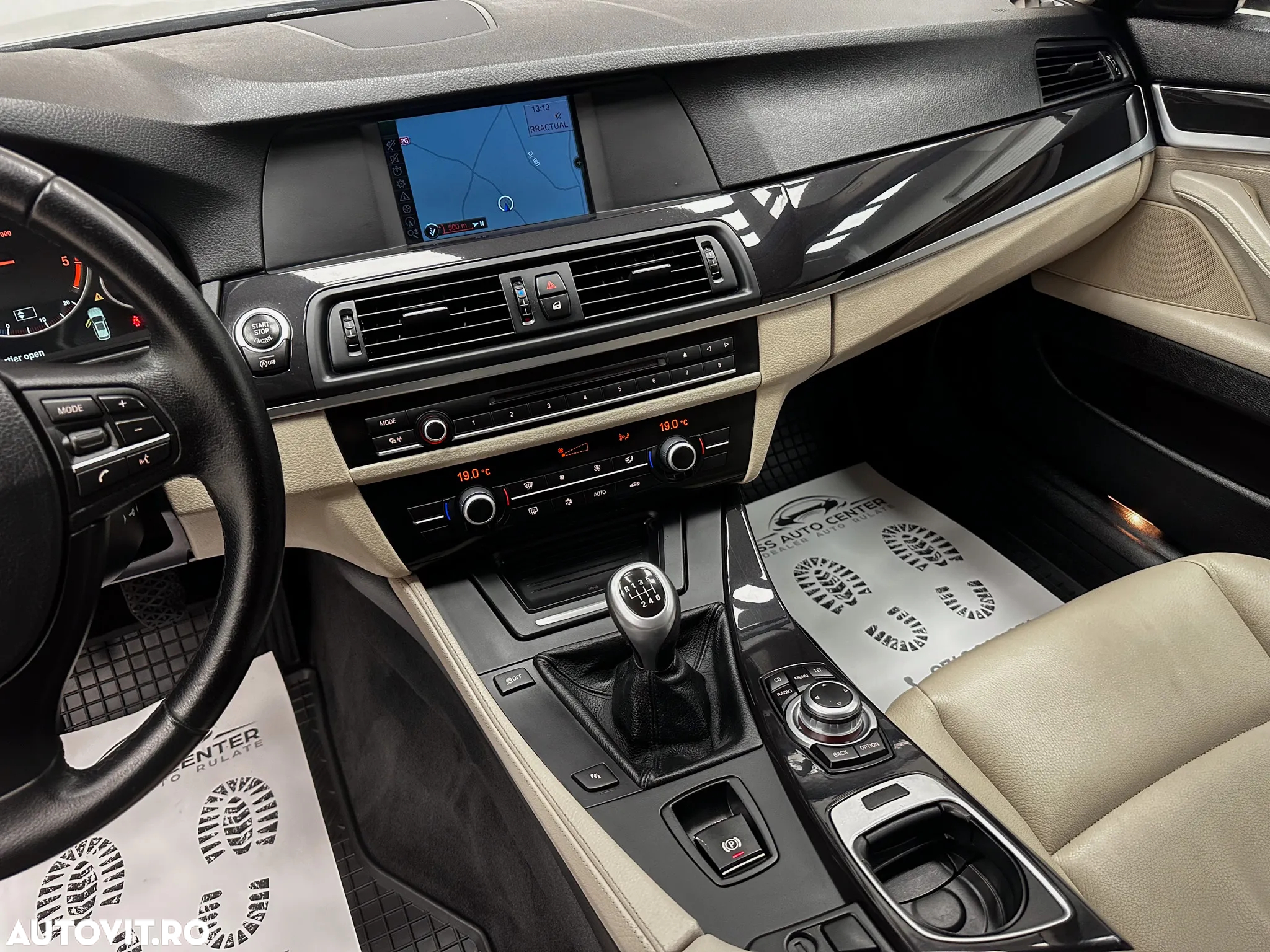 BMW Seria 5 520d Touring - 27