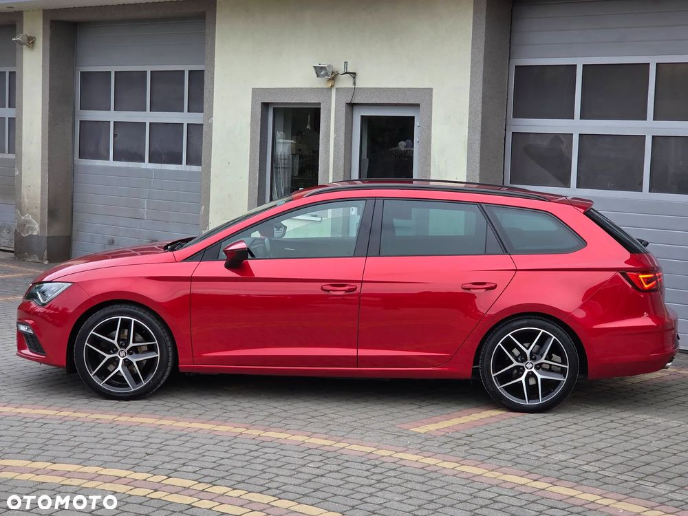 Seat Leon 2.0 TDI FR Black S&S - 11