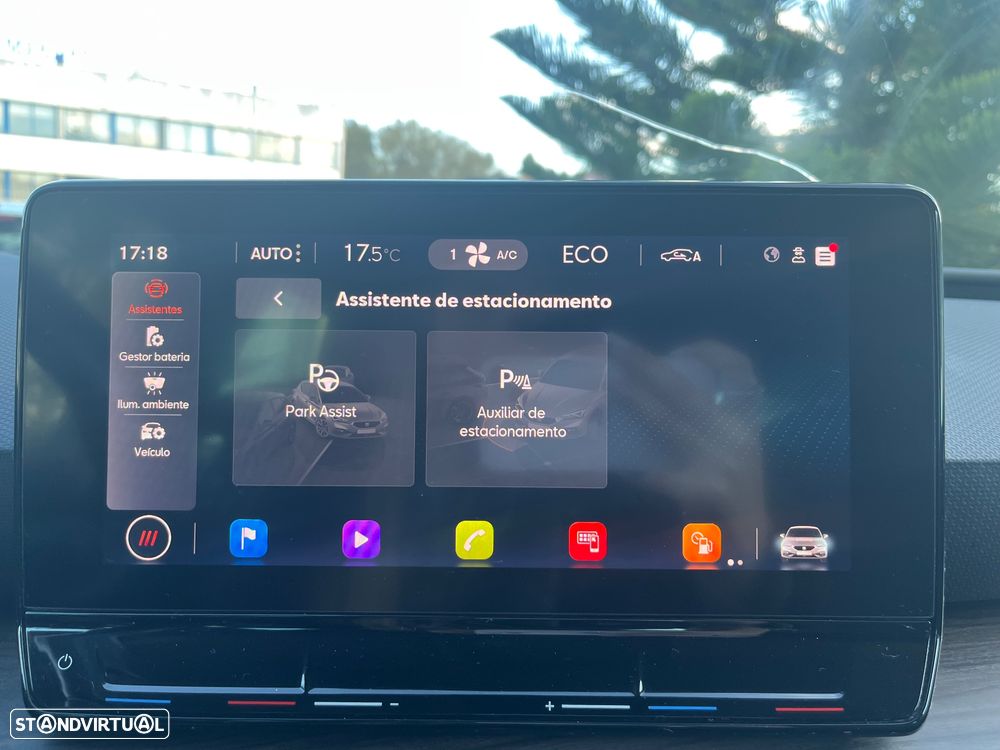 SEAT Leon 1.4 e-Hybrid Xcellence DSG - 48