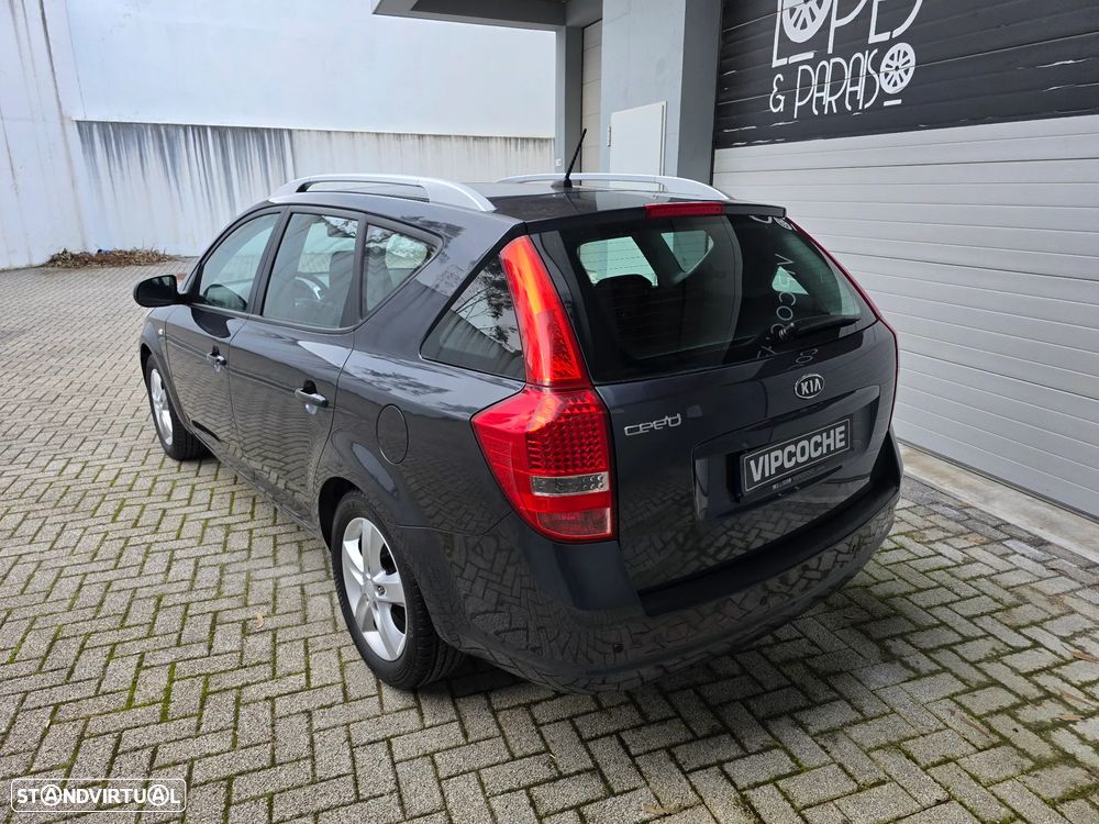 Kia Ceed SW 1.4 CVVT LX ISG - 28