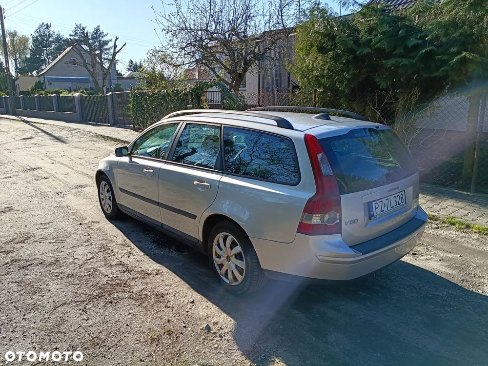 Volvo V50 2.0D Momentum - 4