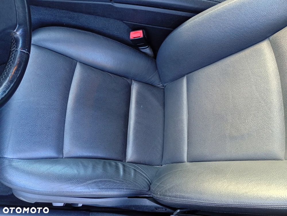 BMW Seria 5 518d - 6