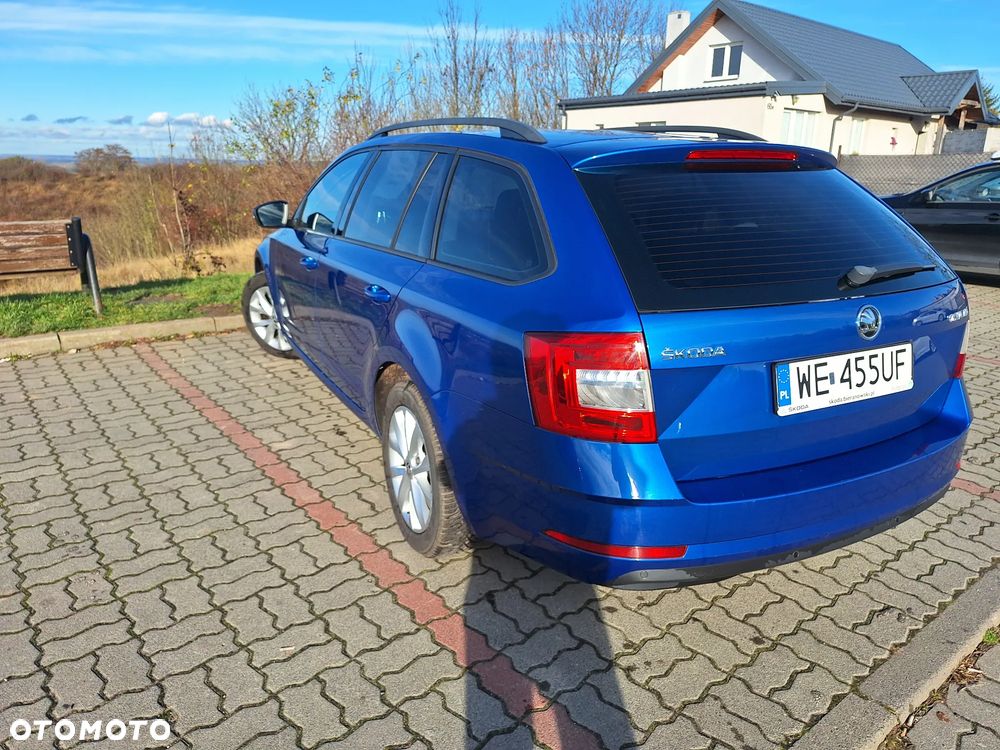 Skoda Octavia 1.6 TDI SCR Ambition DSG - 4
