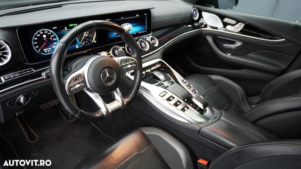 Mercedes-Benz AMG - 9