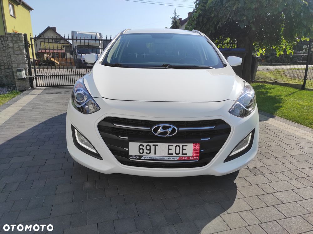 Hyundai i30 1.6 Classic + - 2