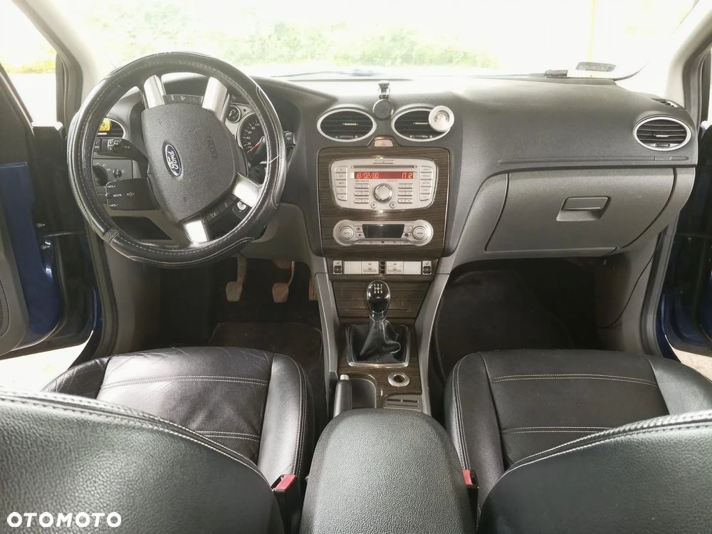 Ford Focus 1.6 TDCi DPF Ghia - 13
