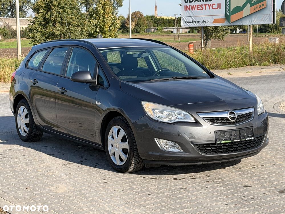 Opel Astra - 2