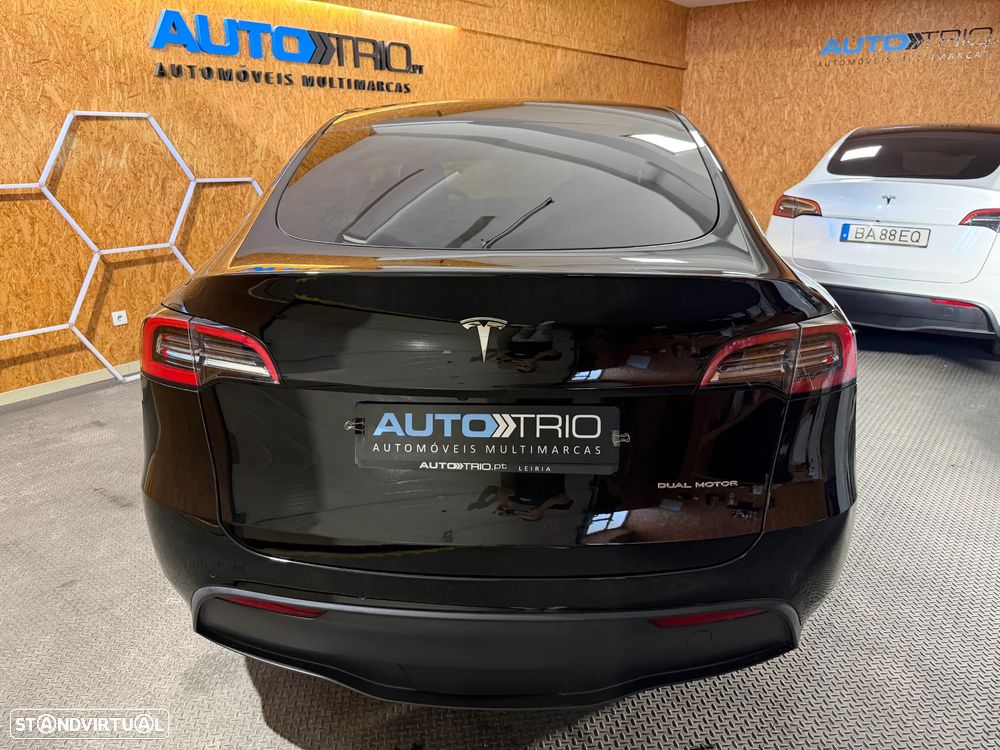 Tesla Model Y Long Range Tração Integral - 13