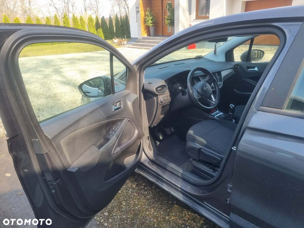 Opel Crossland X 1.2 Enjoy - 19