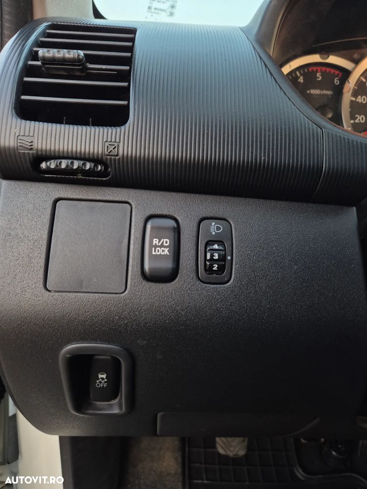 Mitsubishi L200 Pick Up 4x4 DPF Double Cab - 9