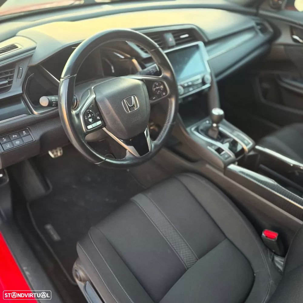 Honda Civic 1.0 i-VTEC Elegance - 13