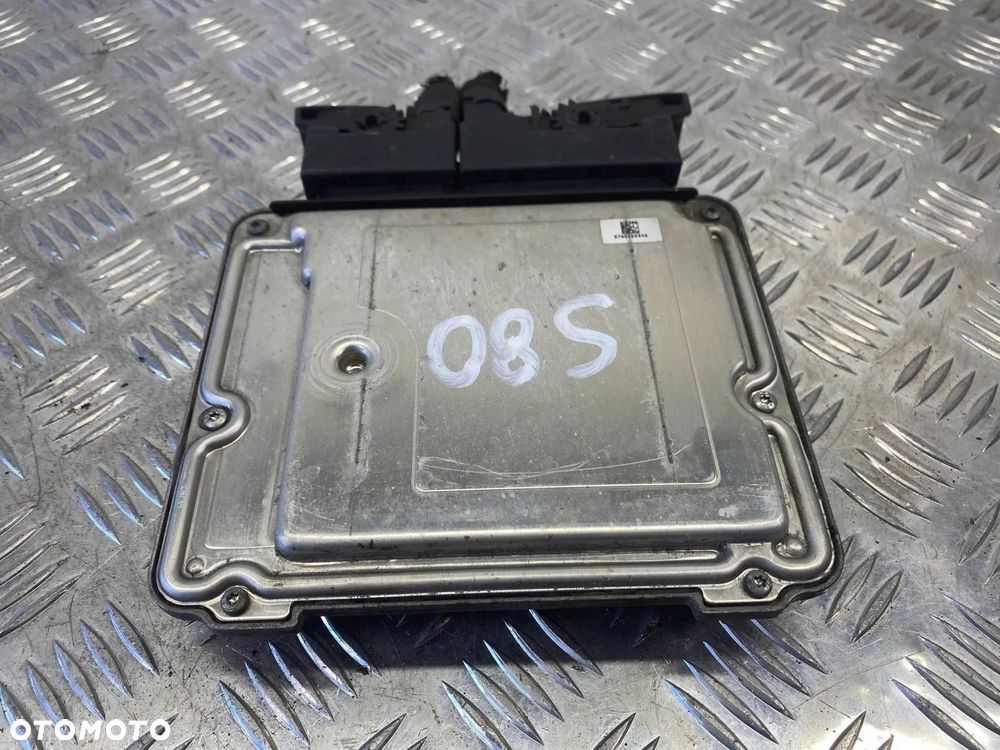 MODUŁ STEROWNIK KOMPUTER SILNIKA OPEL INSIGNIA A 2.0 55590420 0281019088 - 8