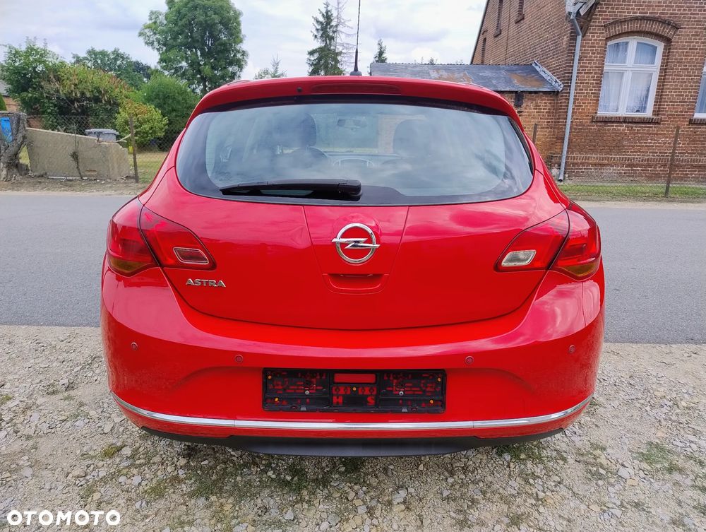 Opel Astra 1.6 Design Edition - 22