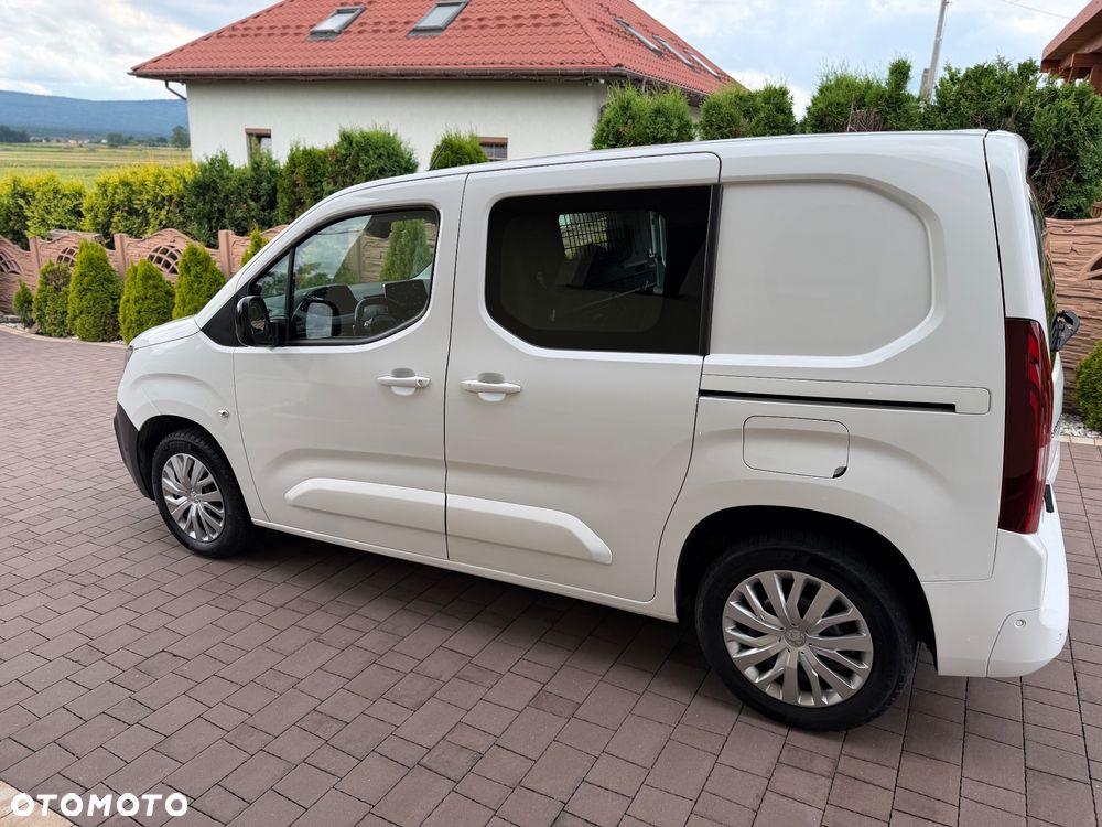 Peugeot Partner  21r 130 HK Niski przebieg 1wł ASO 5 dzwi Euro6.2/ford/opel/citroen - 10