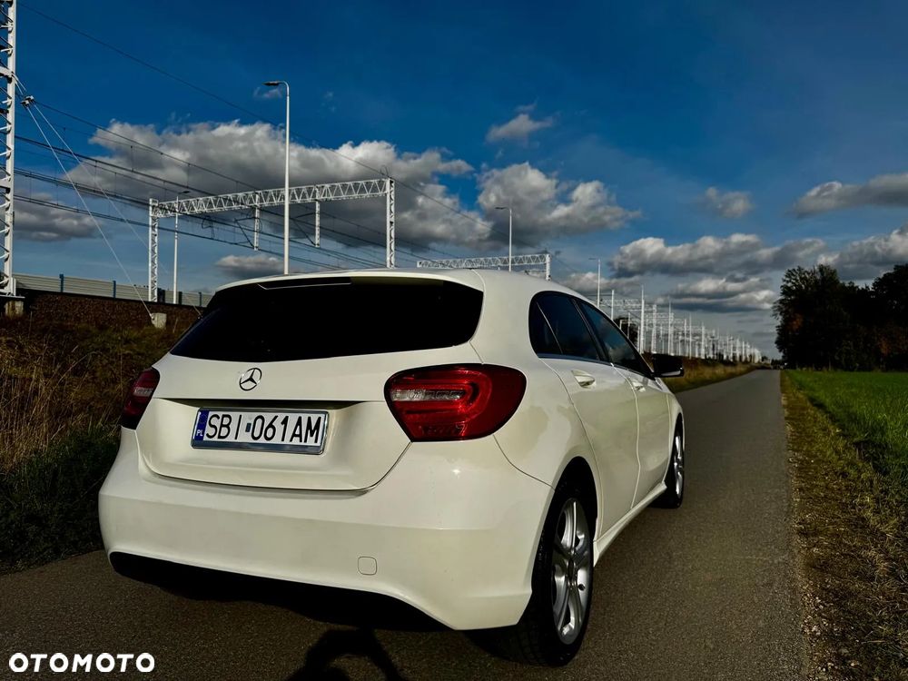 Mercedes-Benz Klasa A 180 CDI (BlueEFFICIENCY) 7G-DCT Style - 2