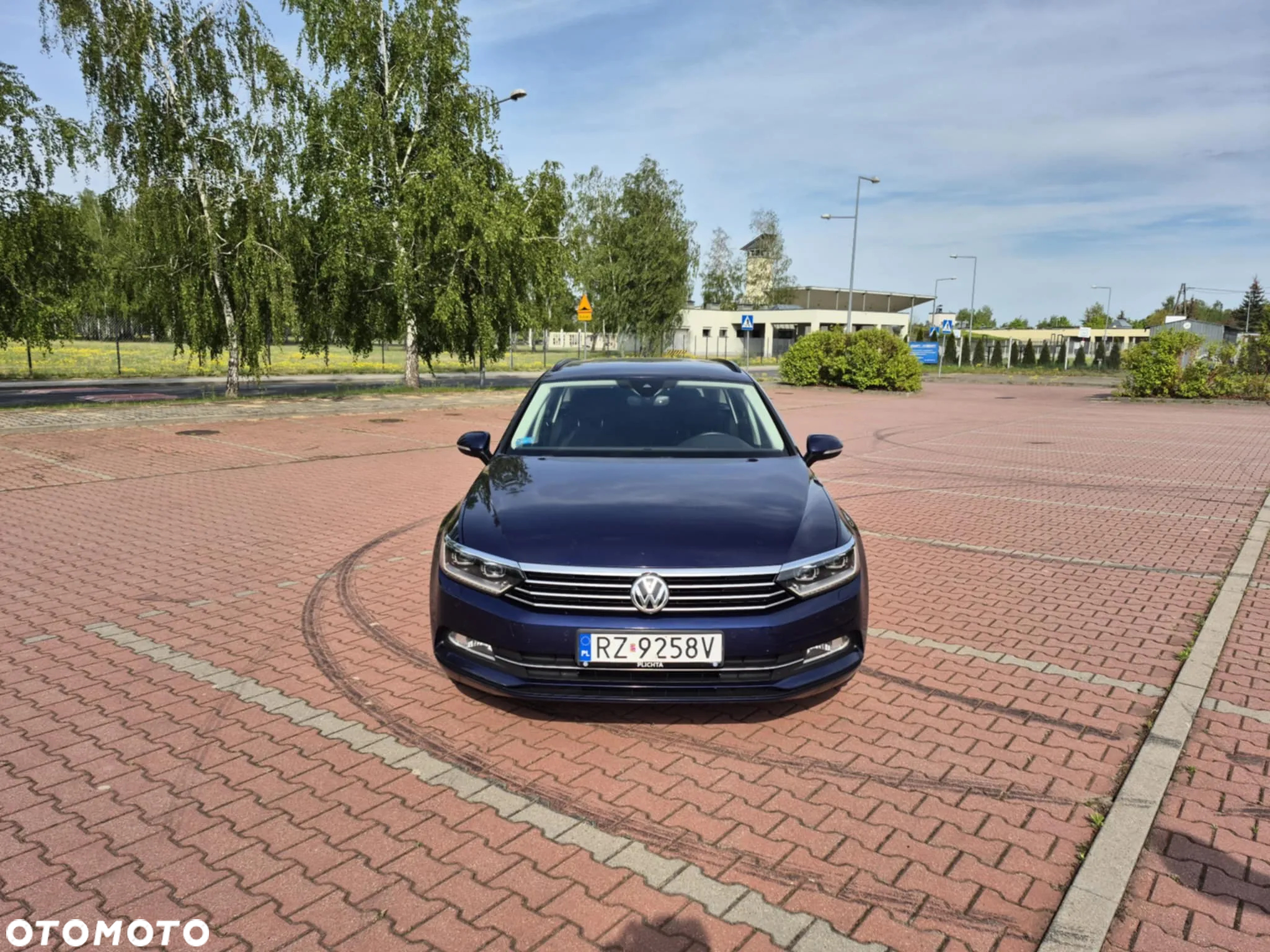 Volkswagen Passat 1.5 TSI EVO Business - 4