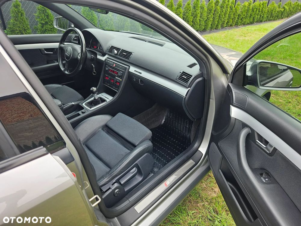 Audi A4 Avant 1.8 T quattro - 17