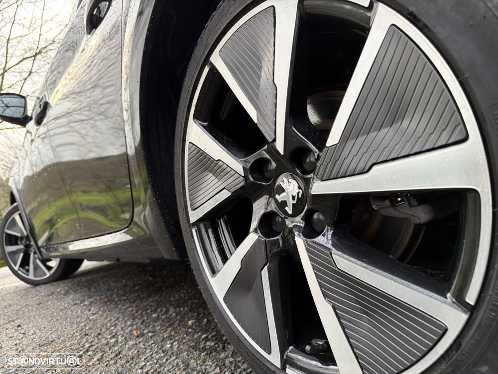 Peugeot e-208 50 kWh GT Pack - 7