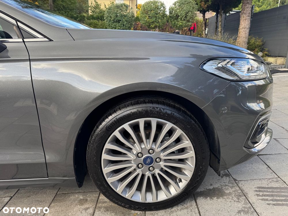 Ford Mondeo 2.0 Hybrid Titanium - 28