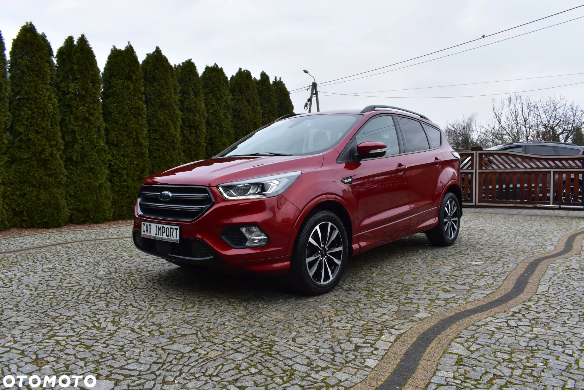 Ford Kuga 1.5 EcoBoost 2x4 ST-Line - 13