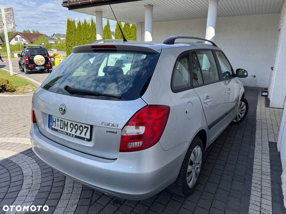 Skoda Fabia 1.2 TSI STYLE EDITION - 6