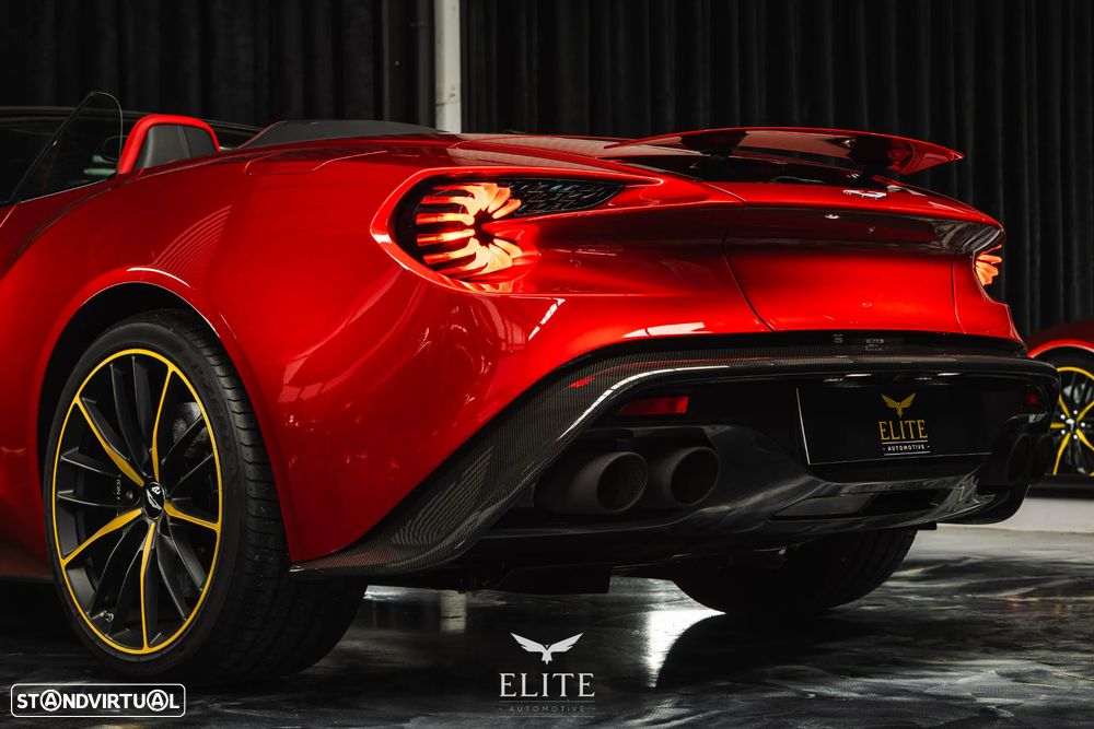 Aston Martin V12 Zagato Zagato - 12