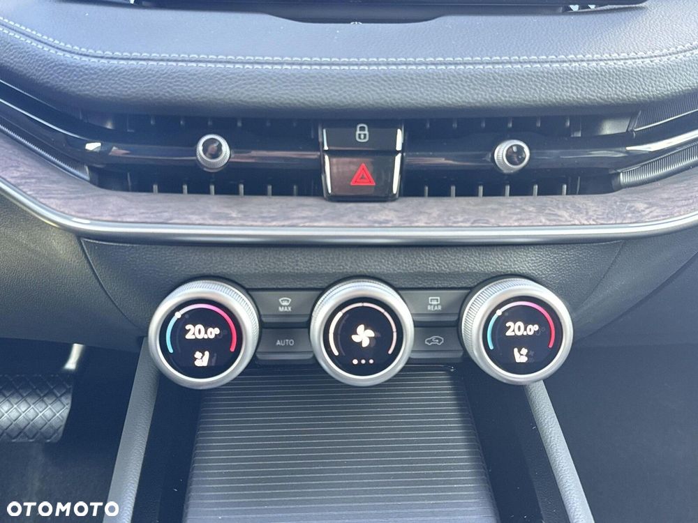 Skoda Superb 2.0 TSI 4x4 L&K DSG - 28