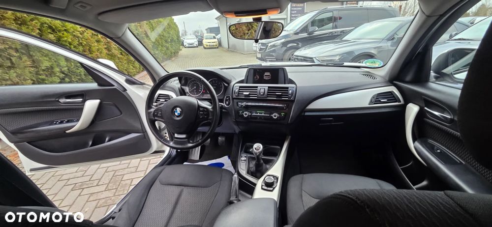 BMW Seria 1 - 33