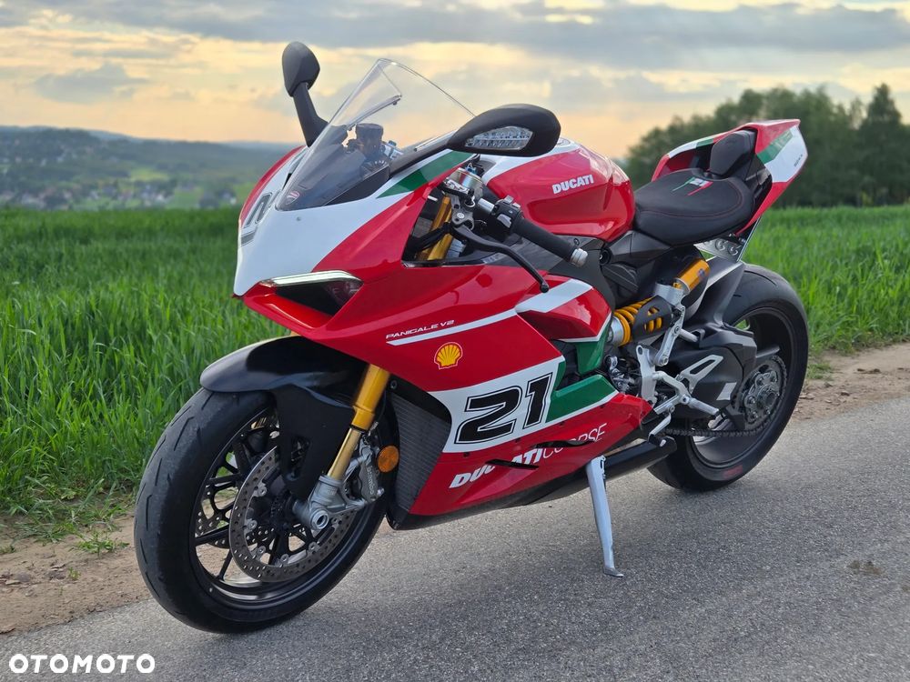 Ducati Panigale V2 - 2