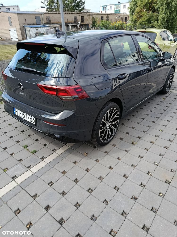 Volkswagen Golf - 2