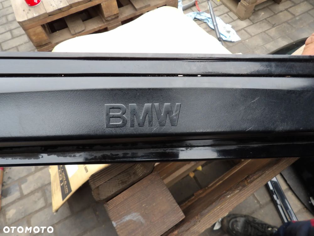 BMW - E87 - KOLOR 668/9 - LIFT - PROGI - PRAWY /LEWY - 3