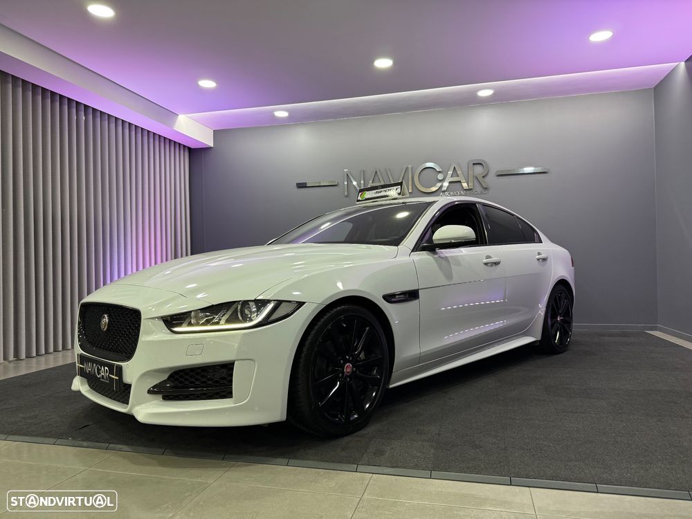 Jaguar XE 2.0 D R-Sport - 3