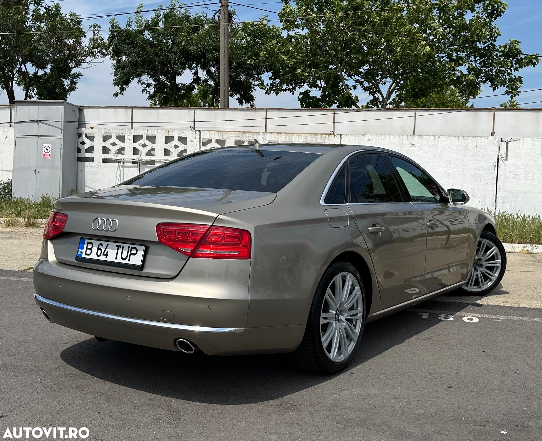 Audi A8 3.0 TDI DPF clean diesel quattro tiptronic - 4