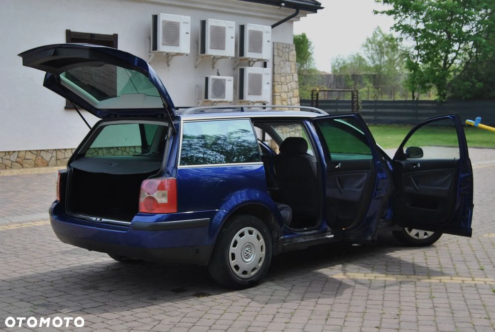 Volkswagen Passat Variant 1.6 Comfortline - 19