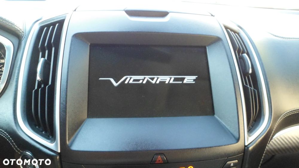 Ford Edge 2.0 TDCi Bi-Turbo 4x4 Vignale - 26