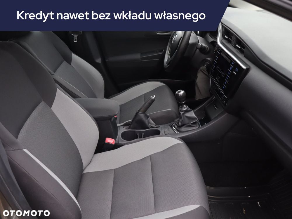 Toyota Auris - 11