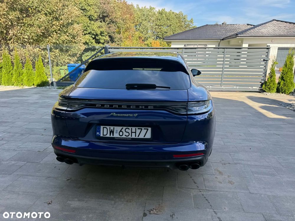 Porsche Panamera 4 Platinum Edition - 20