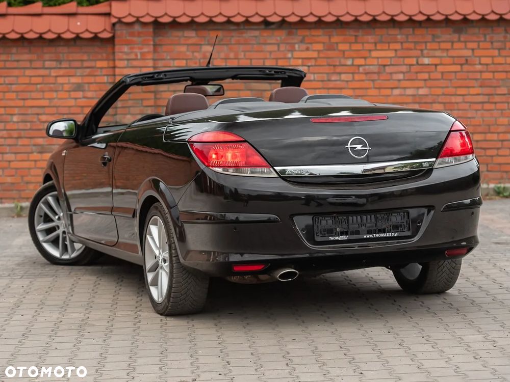 Opel Astra 1.8 Edition - 1