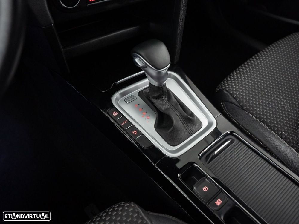 Kia Ceed SW 1.6 GDi PHEV Drive 6DCT - 25