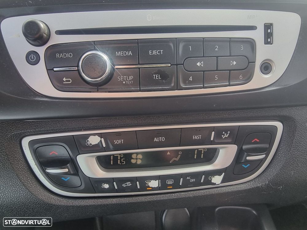 Renault Scénic 1.5 dCi Expression SS - 15