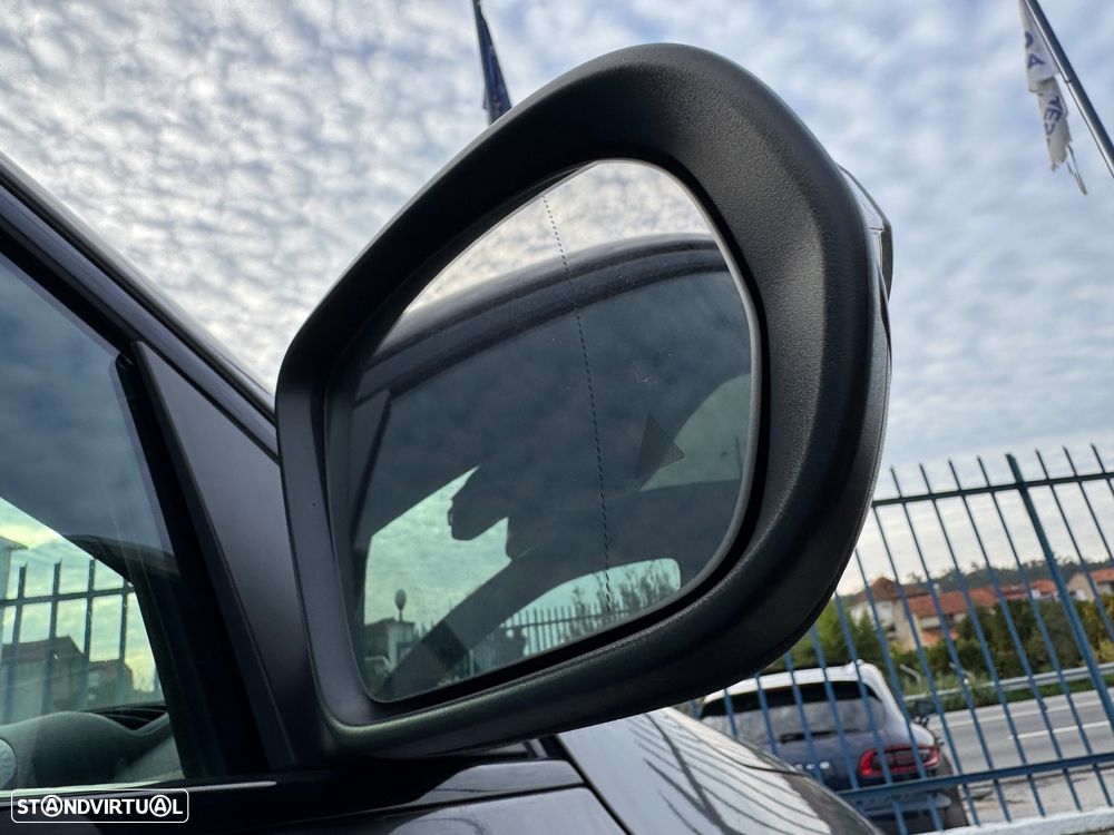 Mercedes-Benz GLA 250 e 8G-DCT AMG Line Advanced Plus - 35