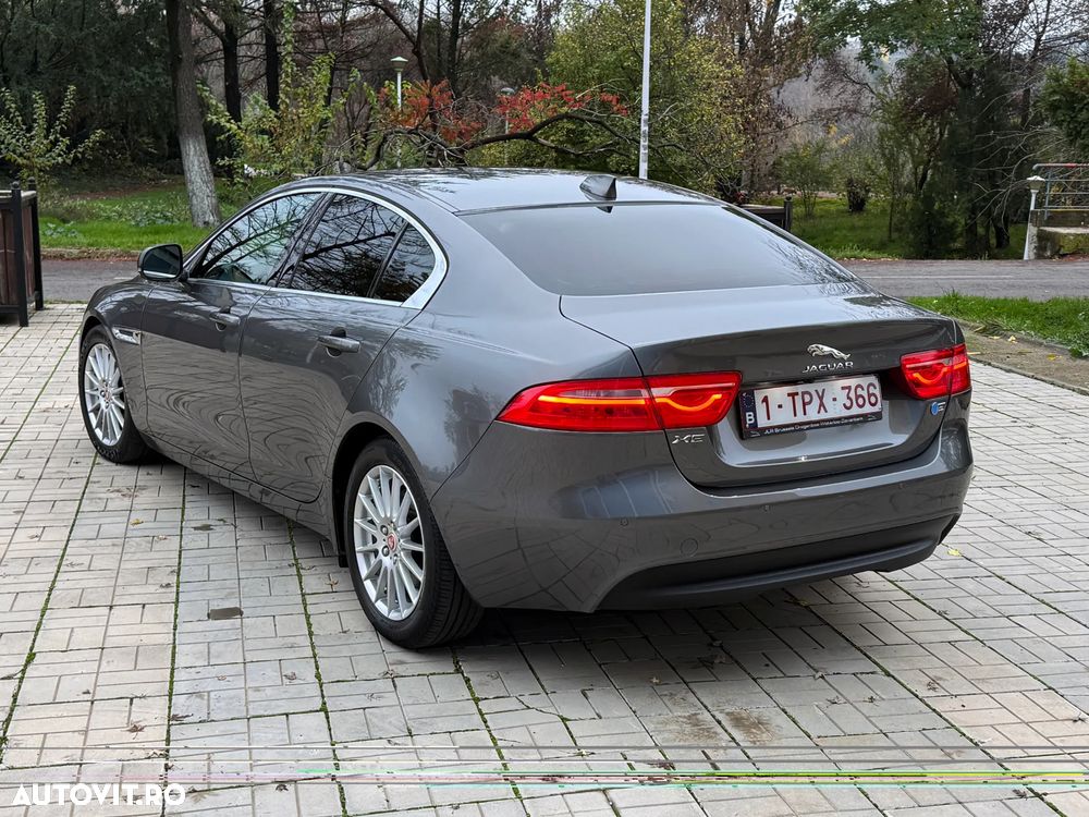 Jaguar XE E-Performance Aut. Prestige - 2
