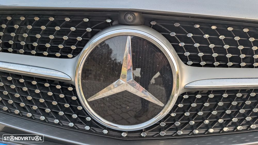Mercedes-Benz C 220 d 9G-TRONIC AMG Line - 4