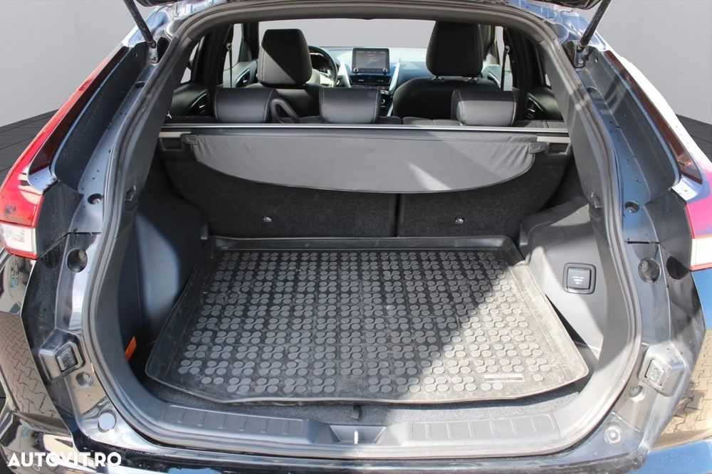 Mitsubishi Eclipse-Cross - 9