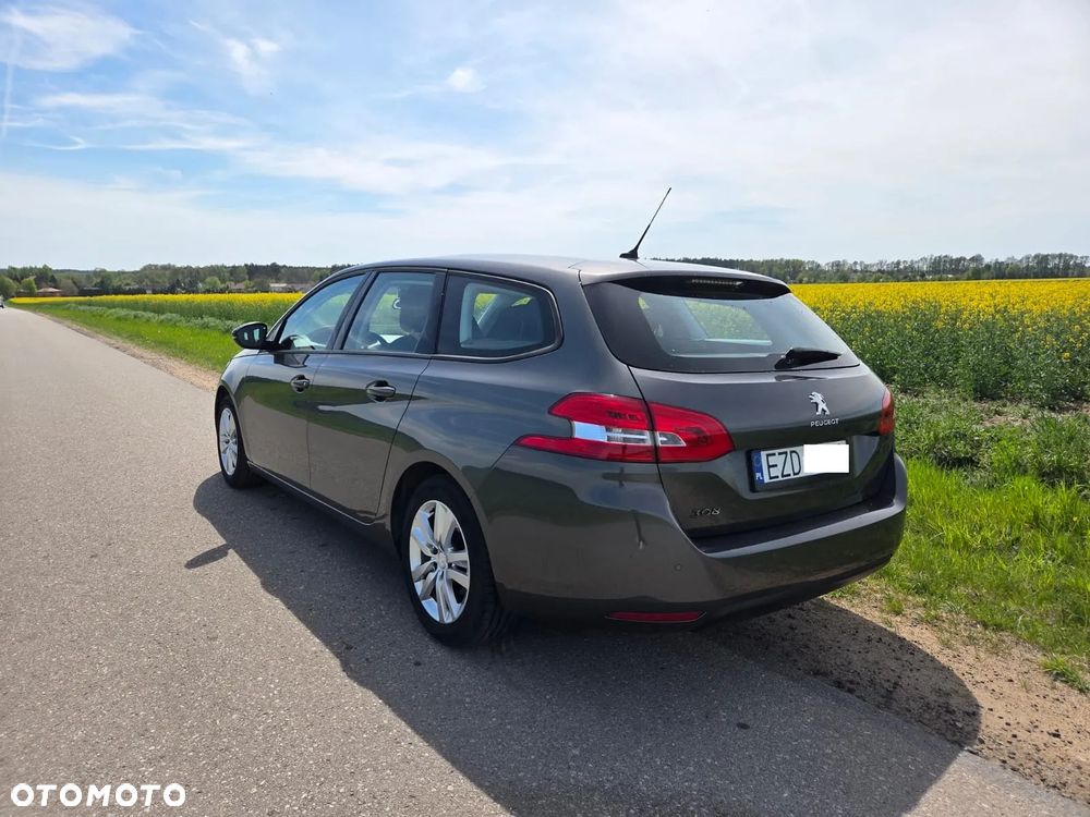 Peugeot 308 - 3