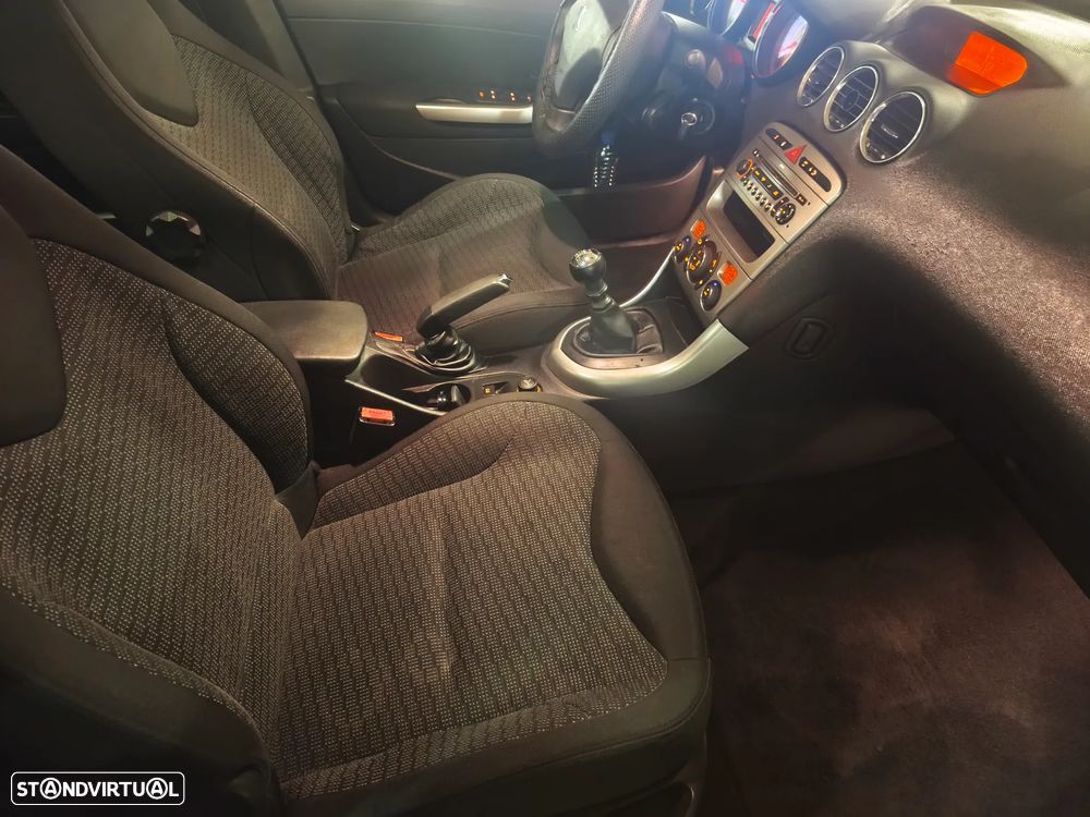 Peugeot 308 SW 1.6 HDi Premium CVM6 - 17