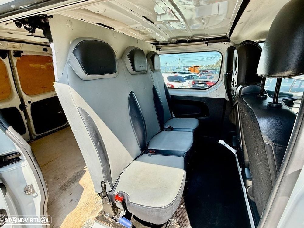 Renault Trafic 1.6 dCi L2H1 1.2T - 11