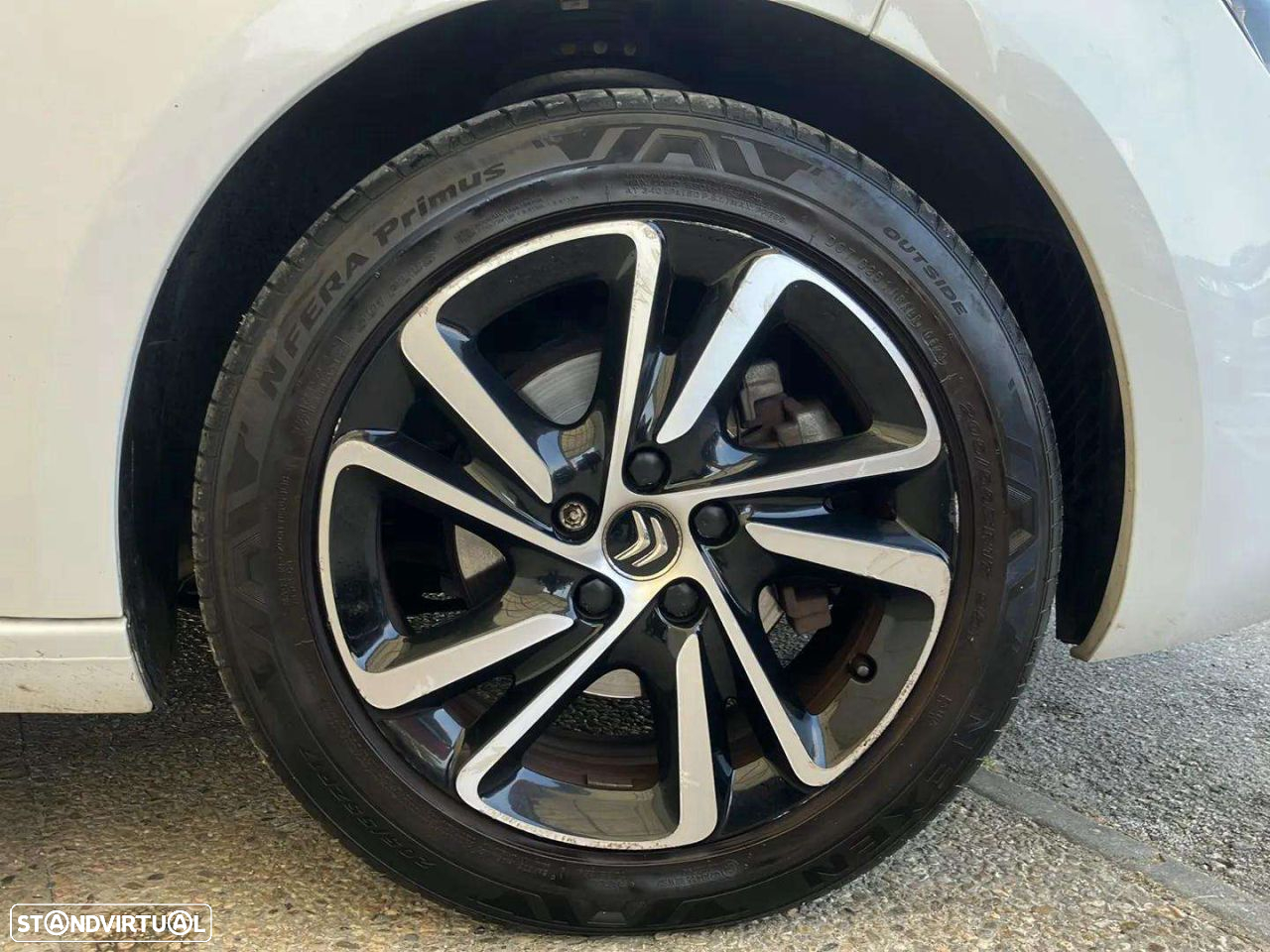 Citroën C4 Picasso 1.2 PureTech Feel - 17
