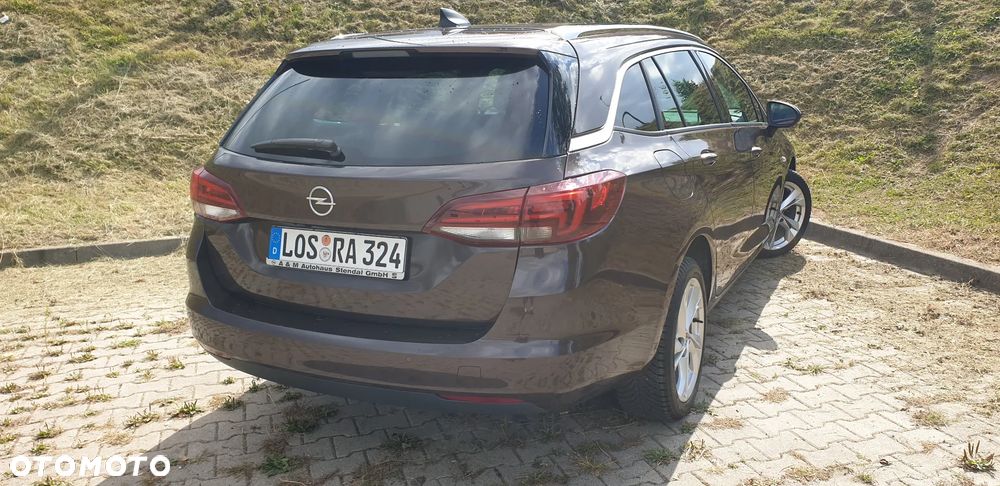 Opel Astra 1.6 D Start/Stop Sports Tourer Innovation - 10